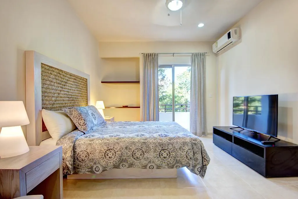 Garden Lili 3 Bedroom Sleeps 6 Τουλούμ