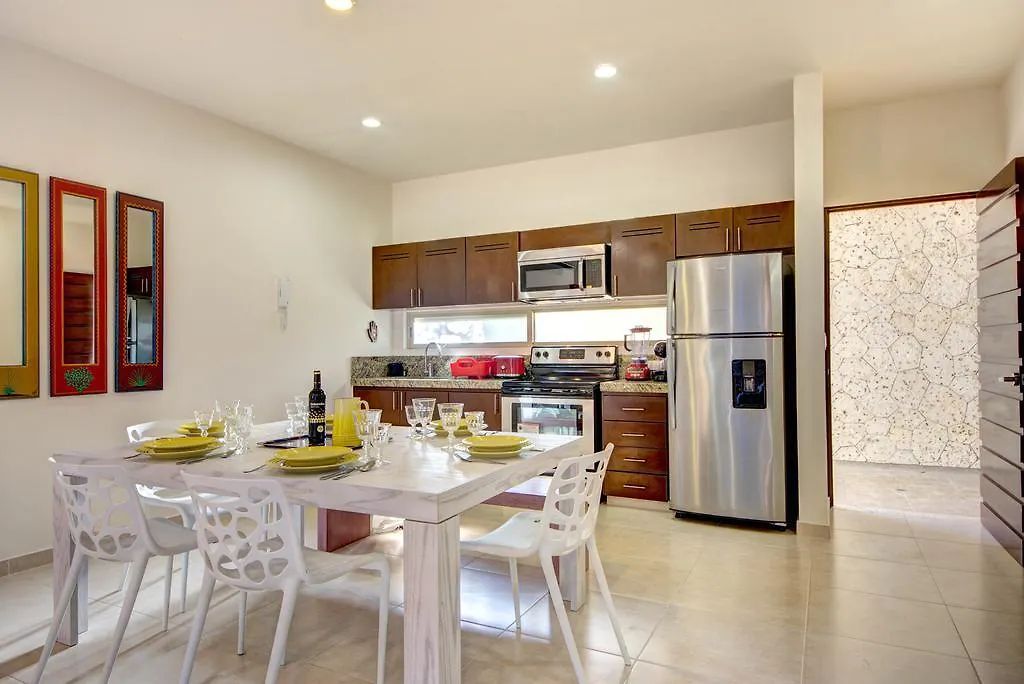 Garden Lili 3 Bedroom Sleeps 6 Τουλούμ